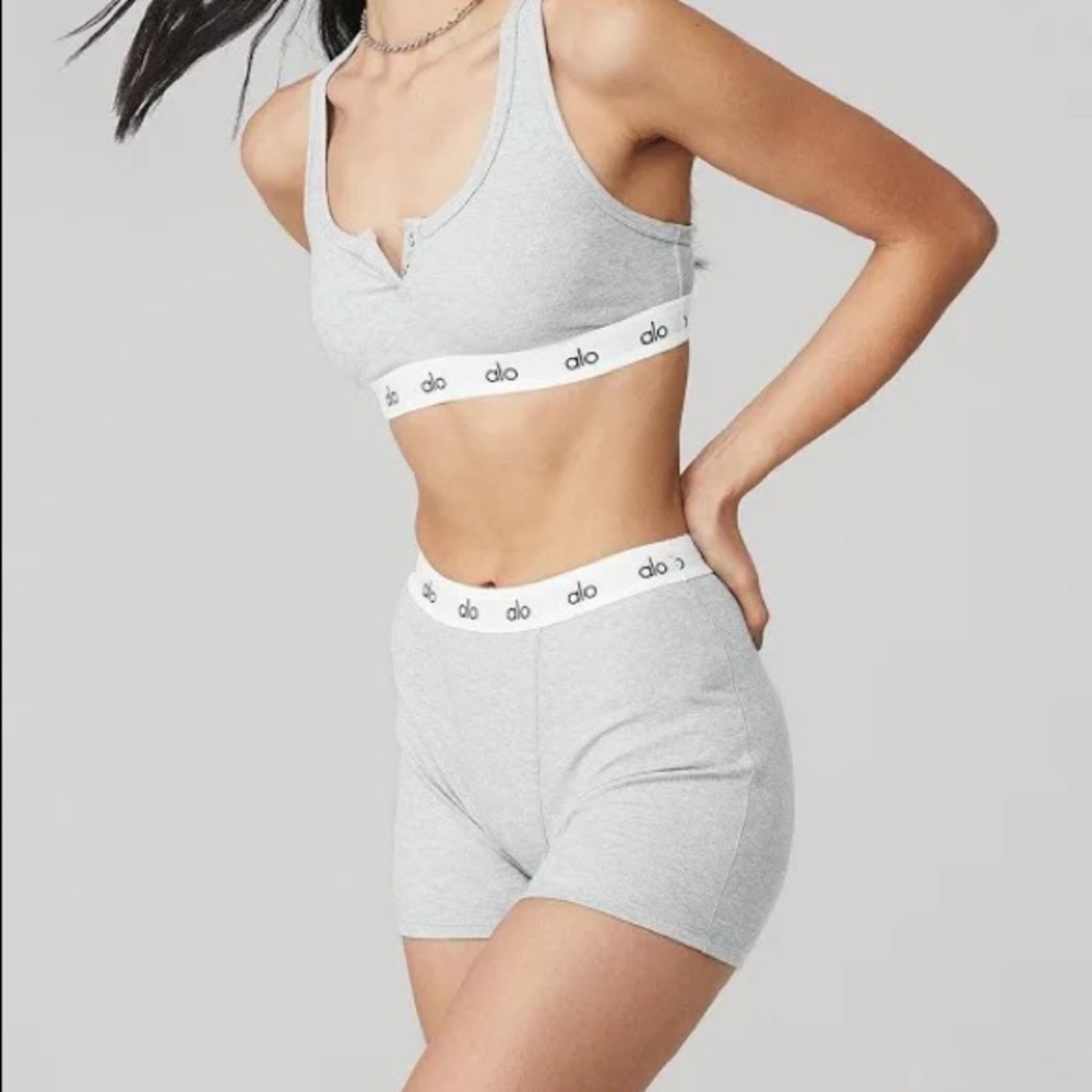 Alo Yoga Intimates & Sleepwear Alo Icon Ribbed Set